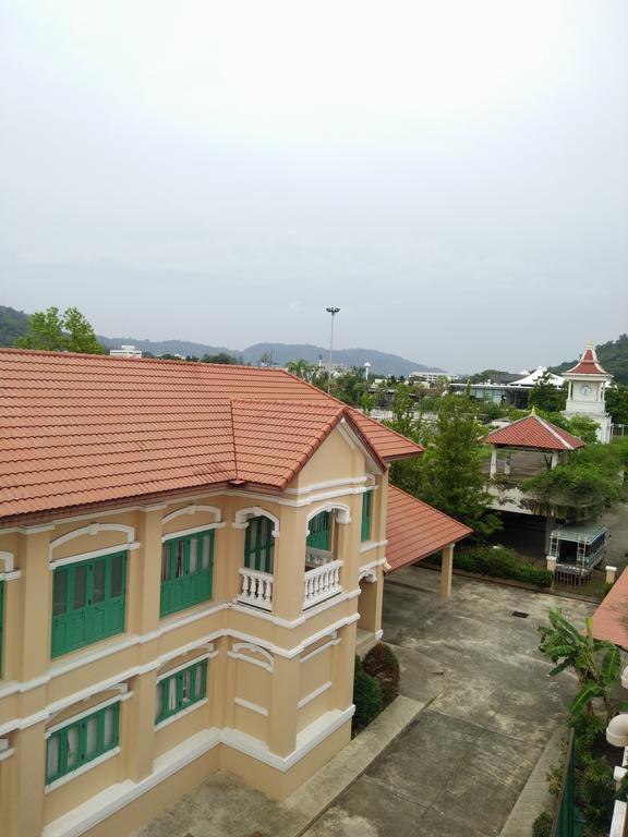 布吉 普吉何斯旅馆酒店 外观 照片